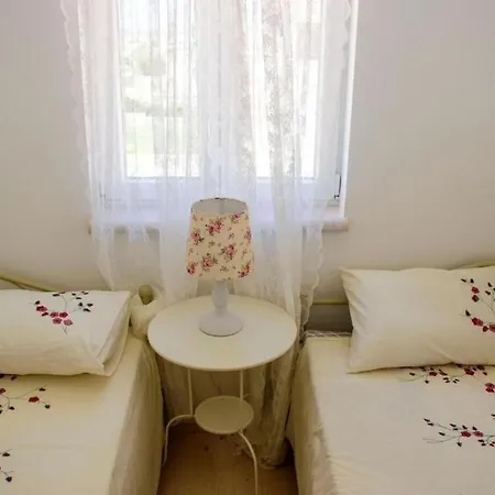 Family-friendly With Swimming Pool Razanac, Zadar - 22306