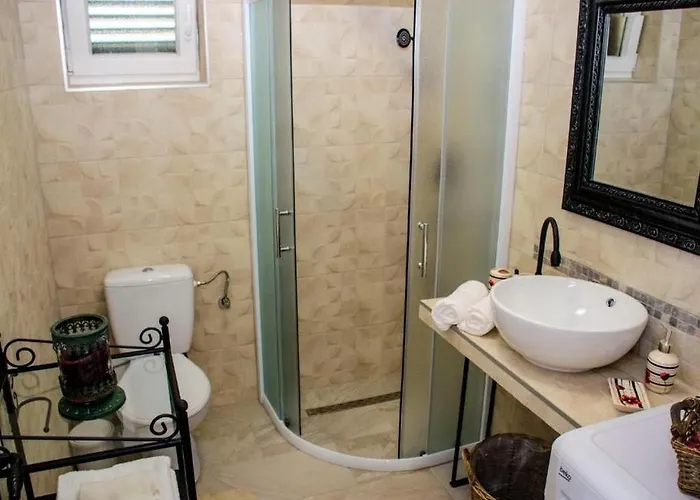 Daire Family-friendly With Swimming Pool Razanac, Zadar - 22306