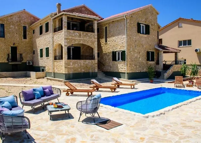 Daire Family-friendly With Swimming Pool Razanac, Zadar - 22306 *