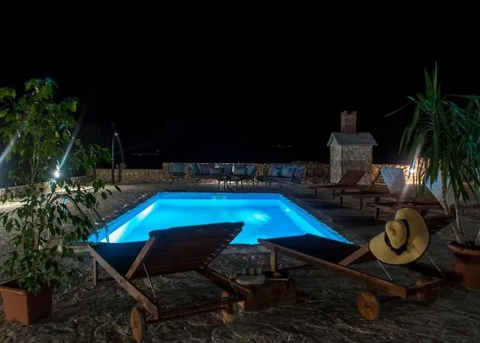 Family-friendly With Swimming Pool Razanac, Zadar - 22306 Daire Ražanac